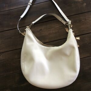 White crossbody purse